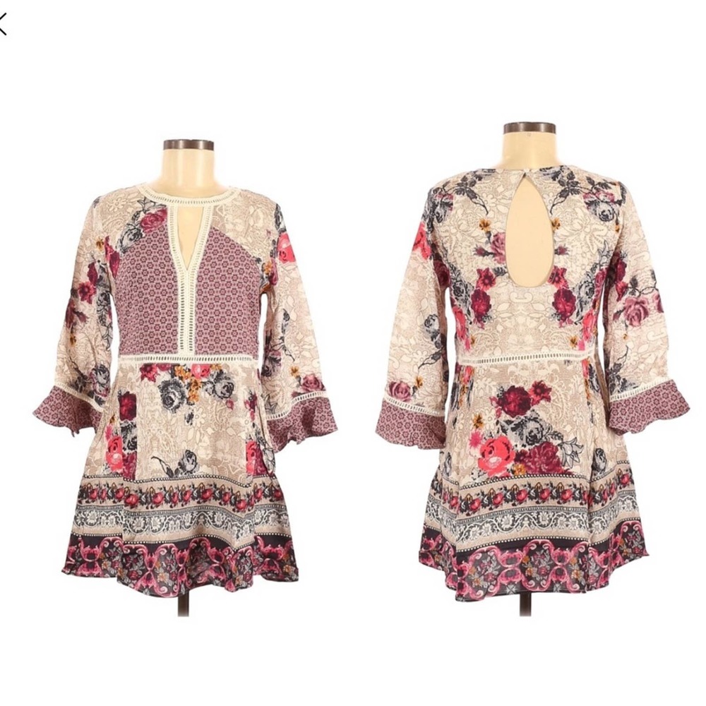 NWT Anthropologie En Creme Paisley Floral Keyhole Bell Sleeve Dress S